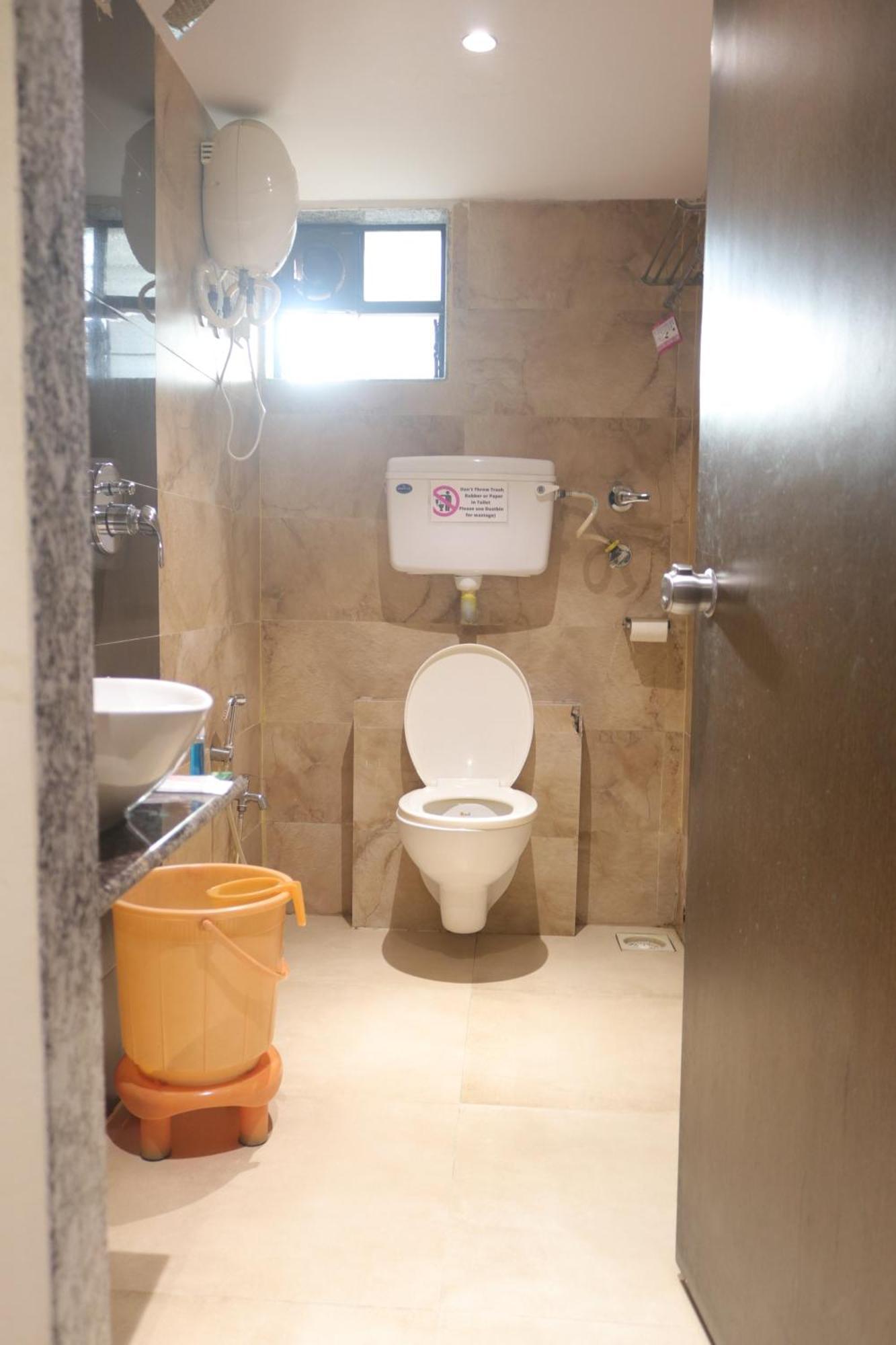 Hotel Pub Street Inn Navi Mumbai Eksteriør bilde